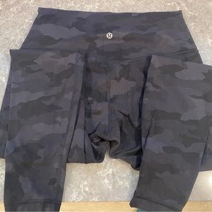 Lululemon Align Leggings Size 10 Camo.